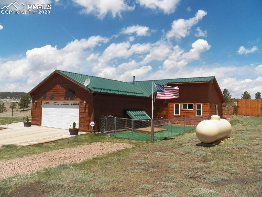 224 Empire Road Florissant, CO 80816 - Photo 2 of 25