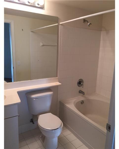 17150 North Bay Road, Unit 2716 Sunny Isles Beach, FL 33160 - Photo 16 of 26
