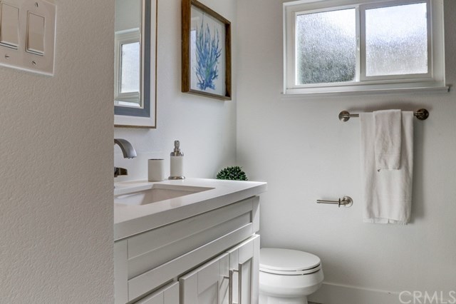 2444 Fordham Drive Costa Mesa, CA 92626 - Photo 32 of 50