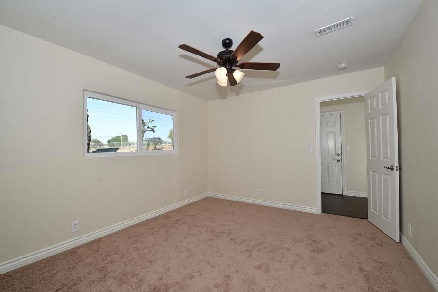 166 Bethune Way Chula Vista, CA 91911 - Photo 10 of 20