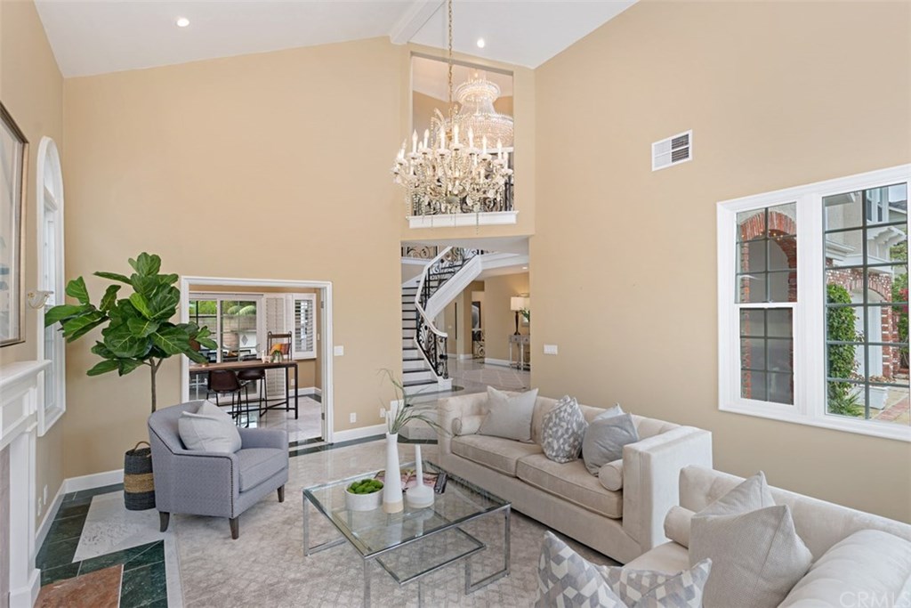 16111 Whitecap Lane Huntington Beach, CA 92649 - Photo 5 of 45