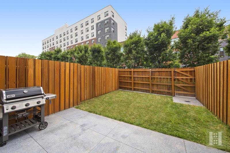 20 Vanderbilt Avenue Brooklyn, NY 11205 - Photo 10 of 13