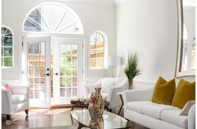 $7,450,000 | 308 East 81st Street, Unit TWNH | Upper East Side