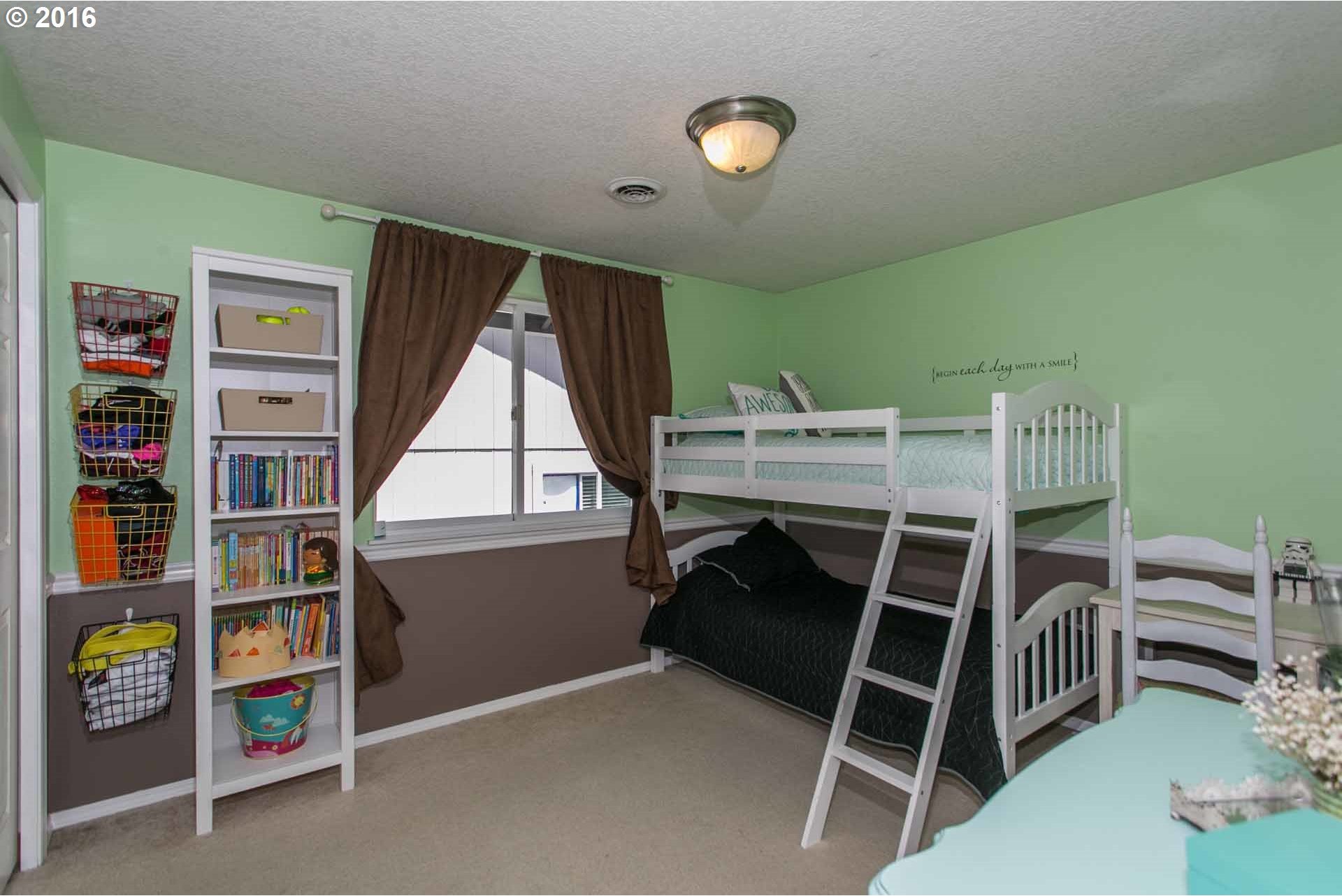 22515 Southwest Murdock Road Sherwood, OR 97140 - Photo 7 of 23 Gallery Image 7