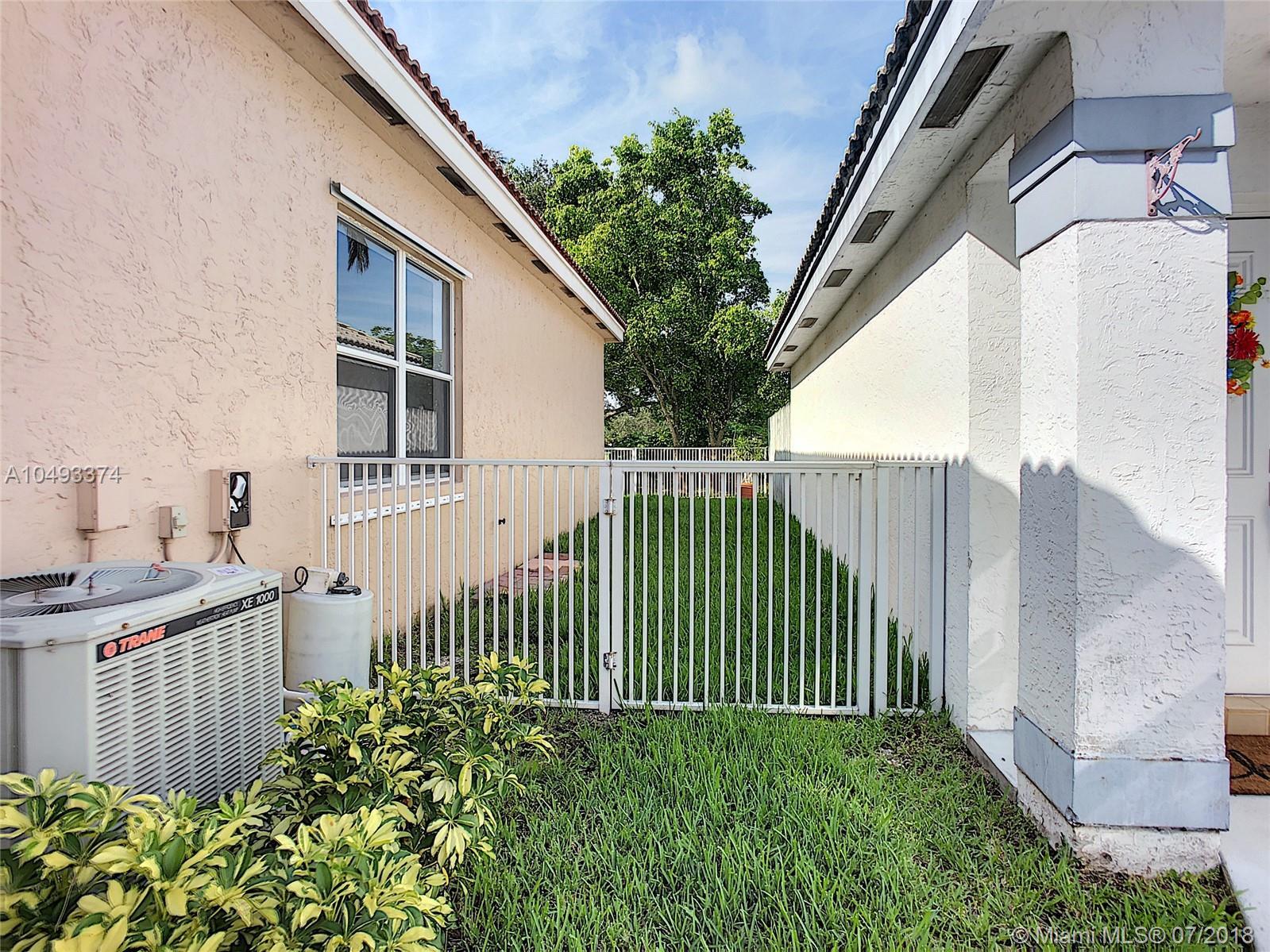 17738 Southwest 20th Street Miramar, FL 33029 - Photo 22 of 25