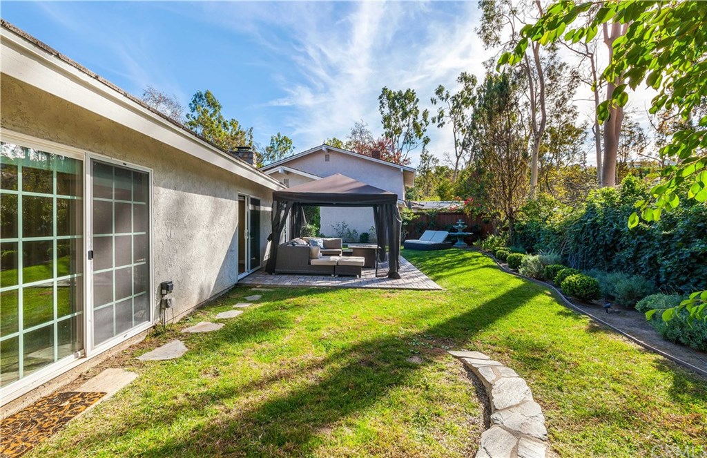 10 Rolling Brook Irvine, CA 92603 - Photo 39 of 45