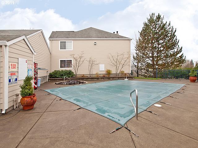 17516 Northwest Springville Road, Unit B1 Portland, OR 97229 - Photo 16 of 16 Gallery Image 16