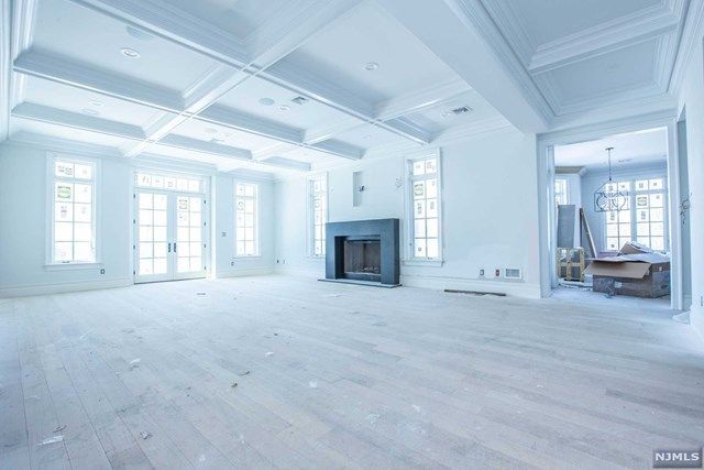 18 Buckingham Road Tenafly, NJ 07670 - Photo 10 of 25 Gallery Image 10