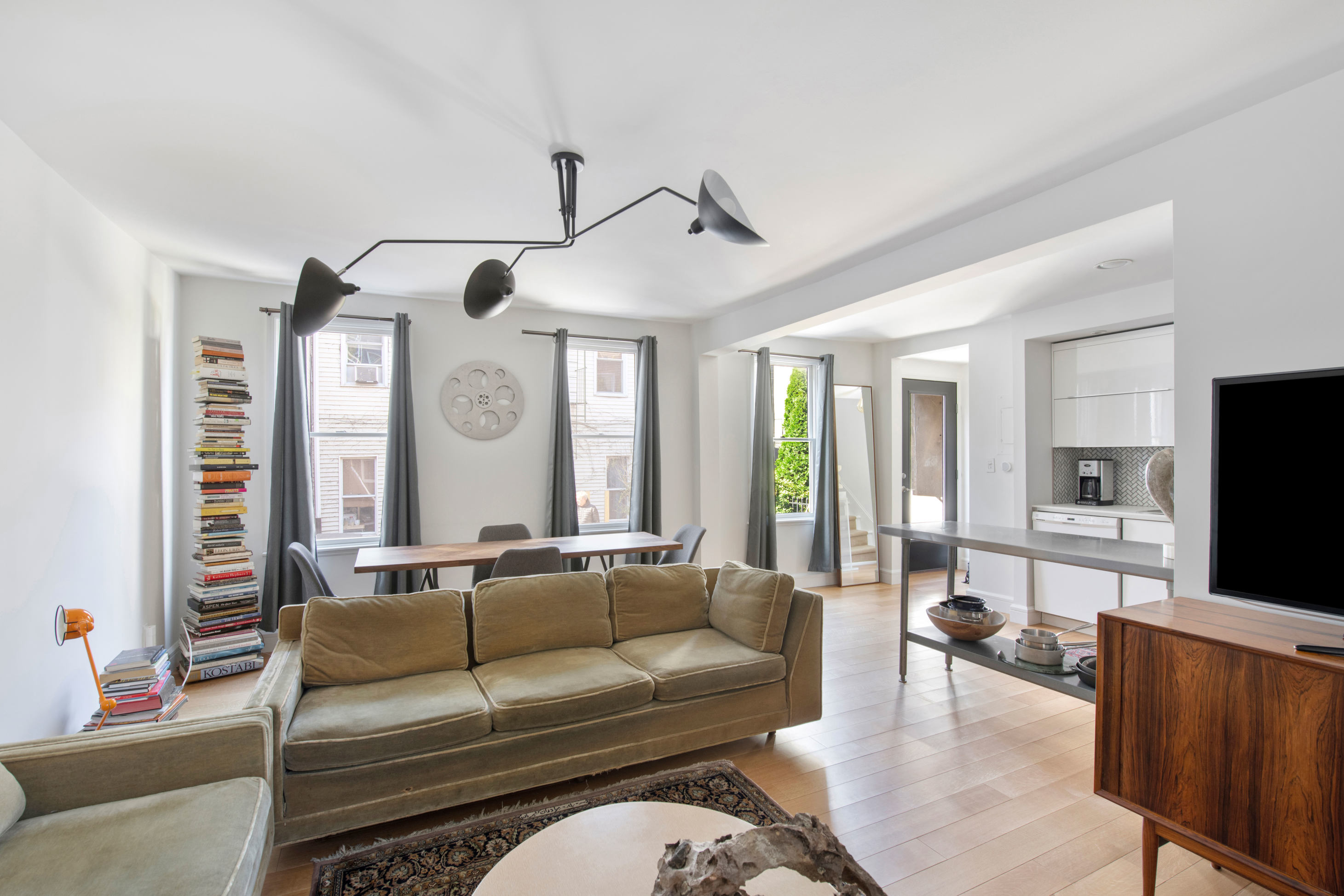 121 North 5th Street, Unit Carriage house Brooklyn, NY 11249 - Photo 1 of 14