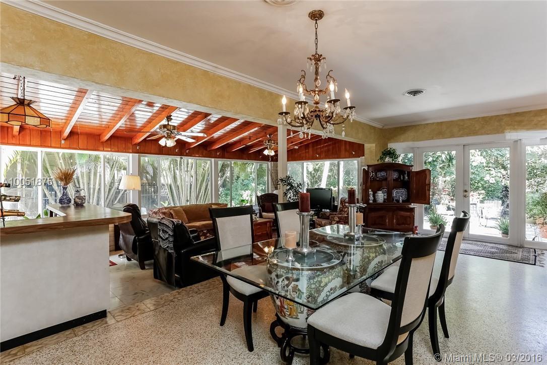 1429 Blue Road Coral Gables, FL 33146 - Photo 11 of 34 Gallery Image 11