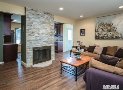 33 Blacksmith Road Levittown, NY 11756 - Photo 1 of 20 Gallery Image 1