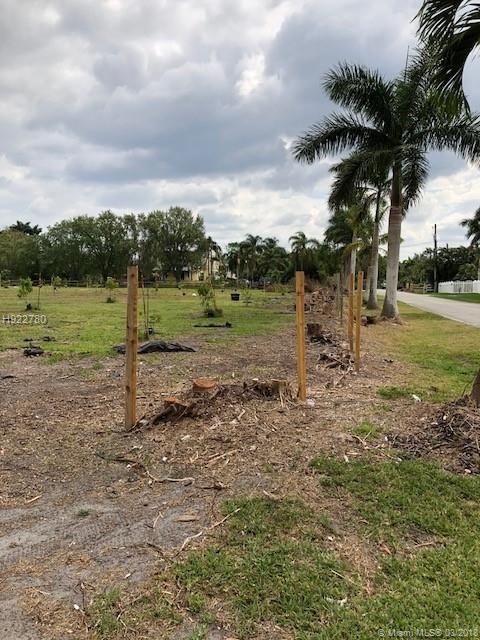 6100 Southwest 190th Avenue Southwest Ranches, FL 33332 - Photo 6 of 12 Gallery Image 6
