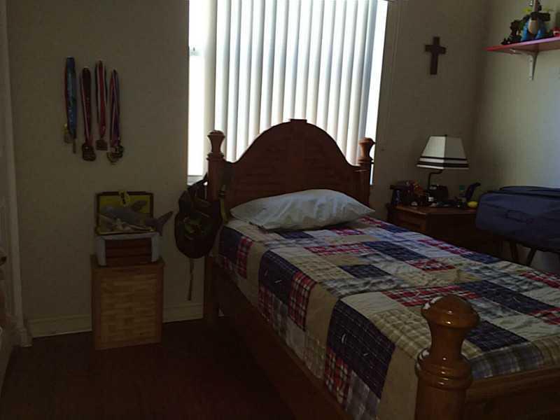 Vizcaya Miramar, FL 33027 - Photo 12 of 15