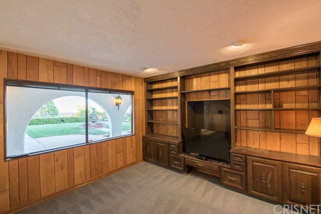 23945 Park Belmonte Calabasas, CA 91302 - Photo 33 of 56