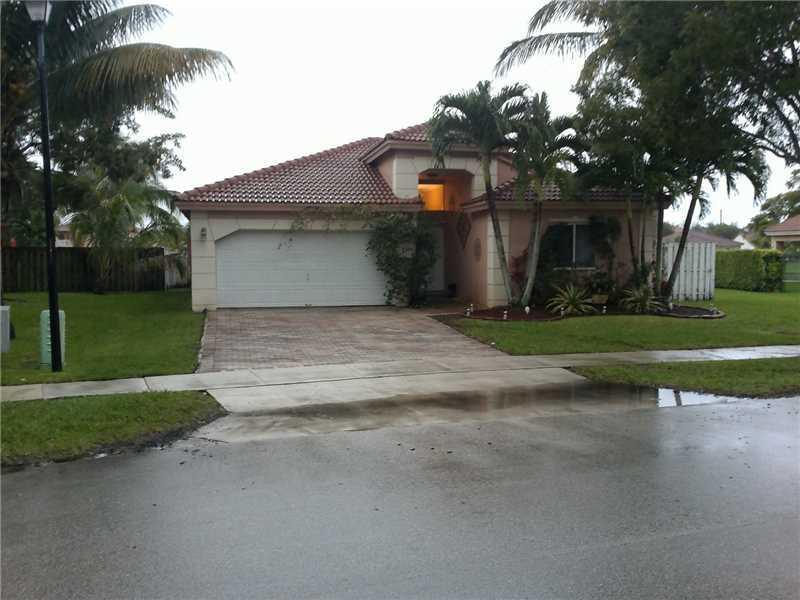 13096 Southwest 53rd Street Miramar, FL 33027 - Photo 3 of 25