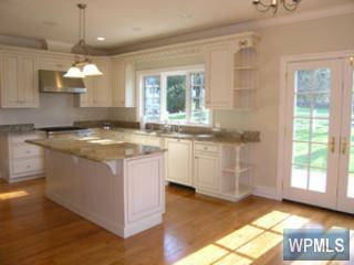 4 Nash Place Armonk, NY 10504 - Photo 3 of 10