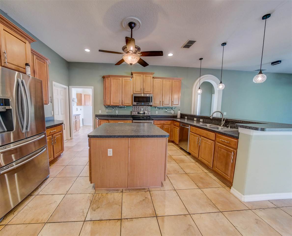 21 Rambling Lane Palm Coast, FL 32164 - Photo 4 of 50 Gallery Image 4