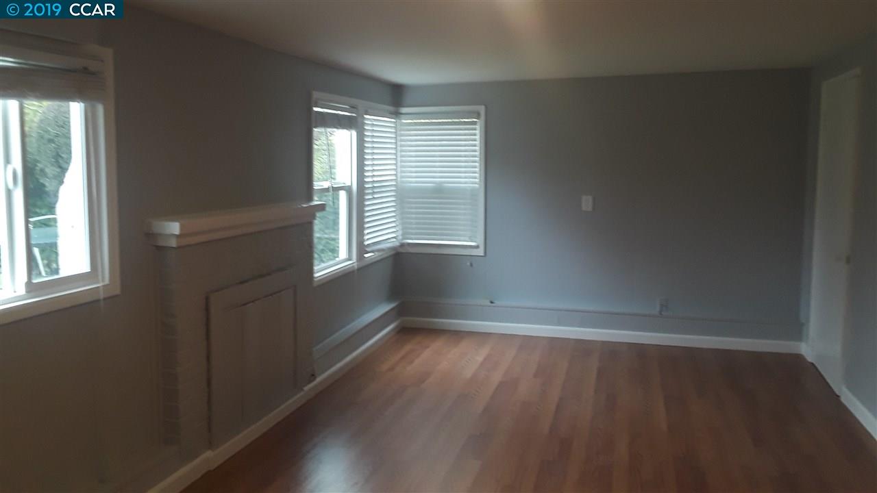 943 Mountain View Drive, Unit B Lafayette, CA 94549 - Photo 3 of 5