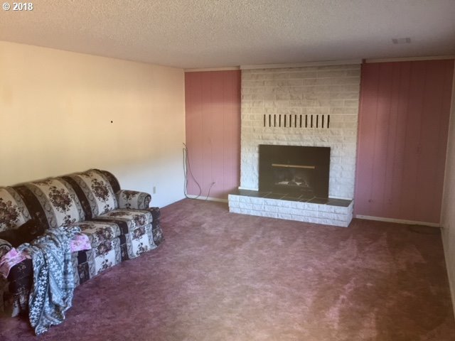 519 Regents Place Reedsport, OR 97467 - Photo 11 of 23 Gallery Image 11