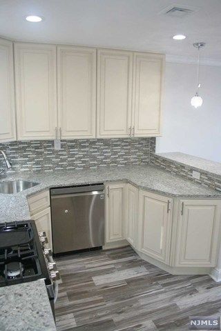 68 Teaneck Road Teaneck, NJ 07666 - Photo 4 of 25