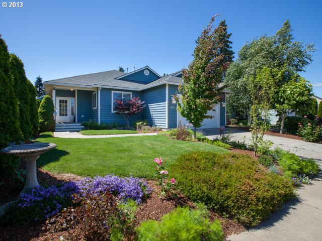 820 Henderson Road Hood River, OR 97031 - Photo 1 of 16 Gallery Image 1