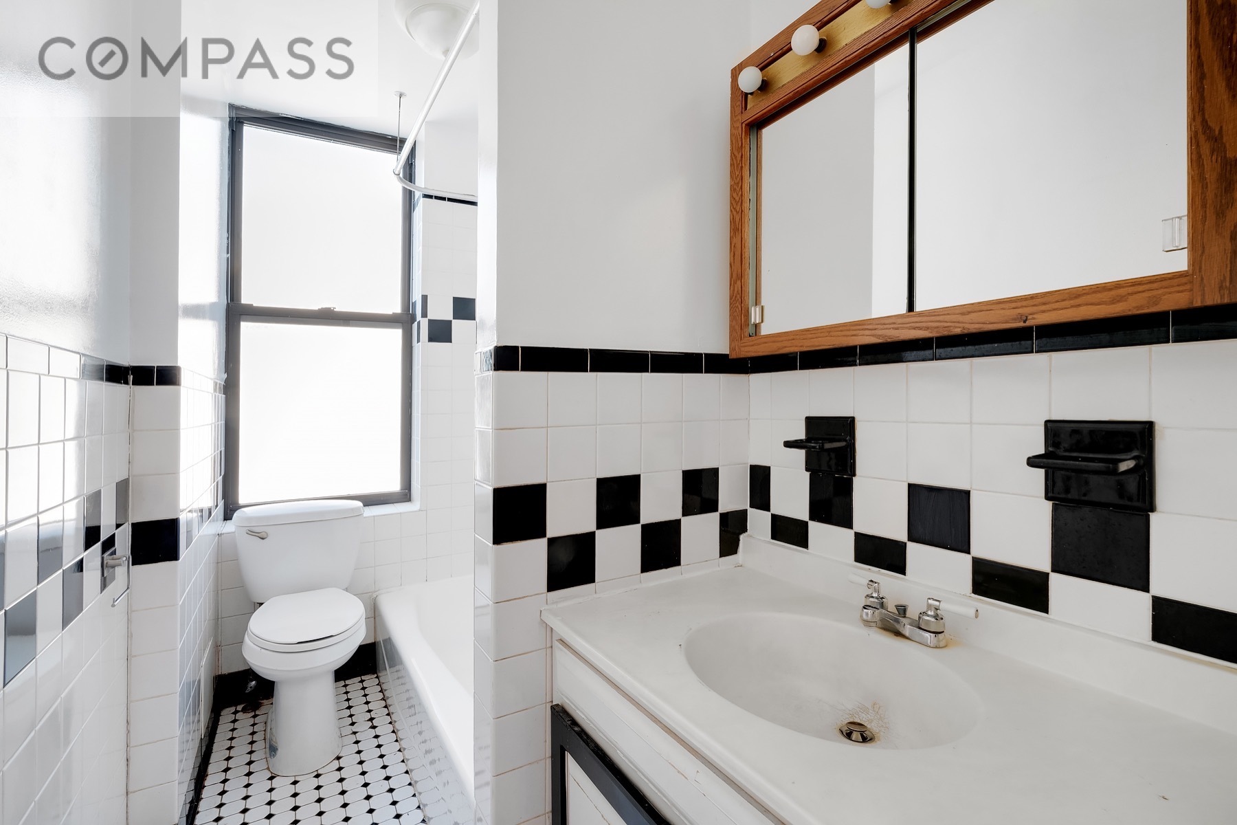 189 7th Avenue, Unit 4 Brooklyn, NY 11215 - Photo 4 of 5