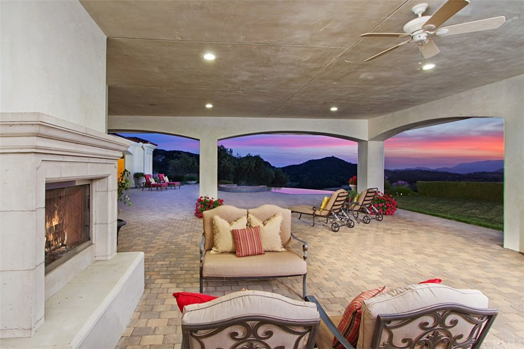 25652 El Chaval Place Temecula, CA 92590 - Photo 8 of 74