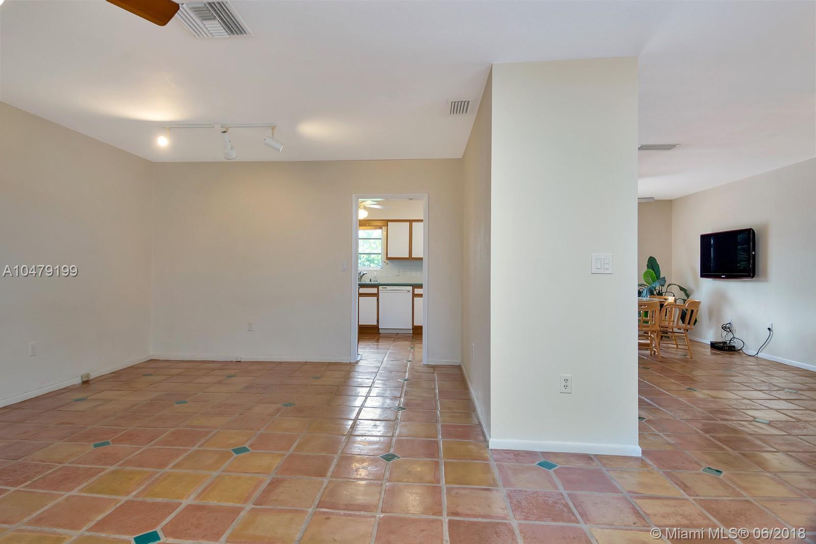 9835 Marlin Road Cutler Bay, FL 33157 - Photo 12 of 32