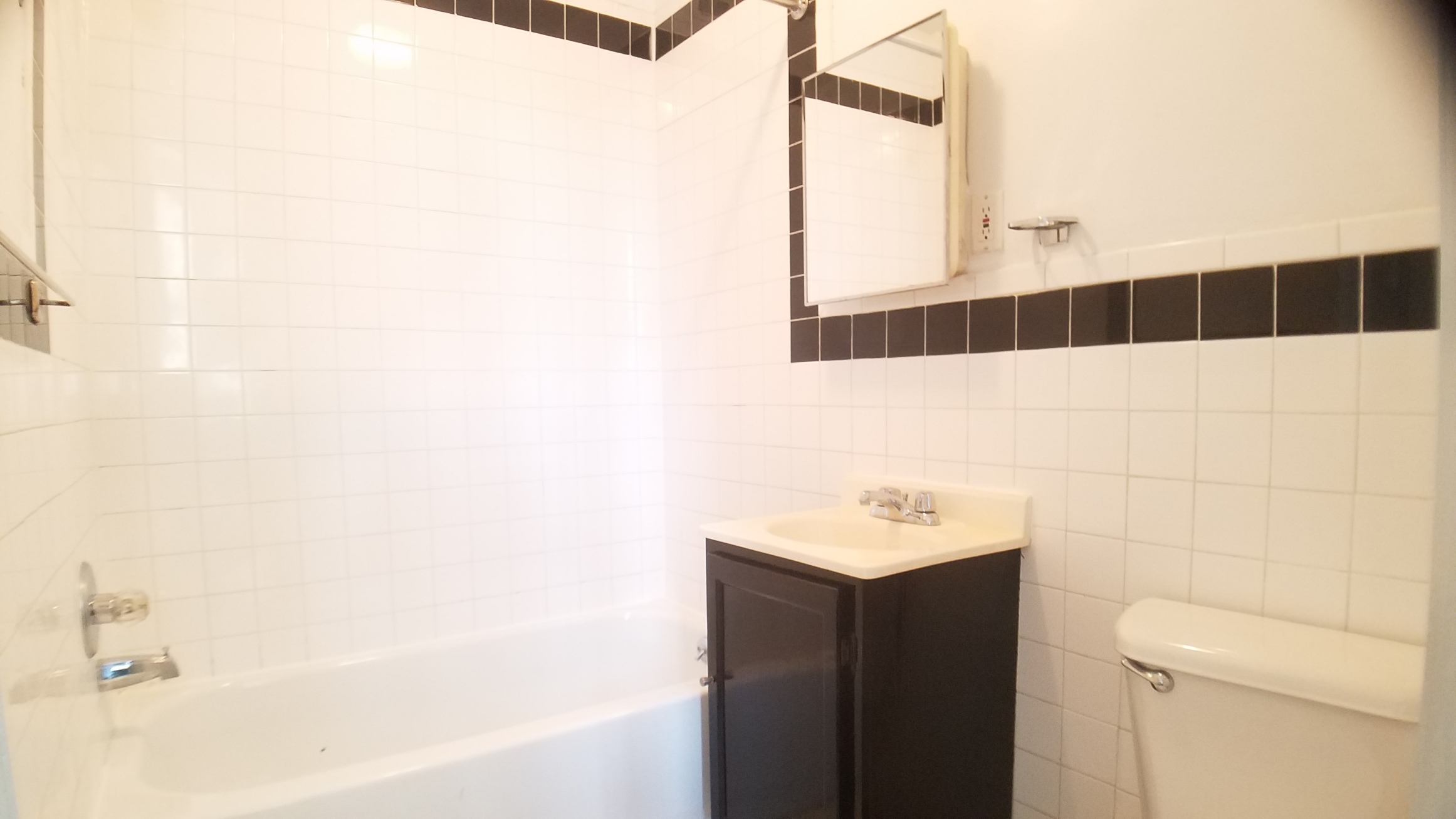 375 Pleasant Avenue, Unit 2C Manhattan, NY 10035 - Photo 6 of 9