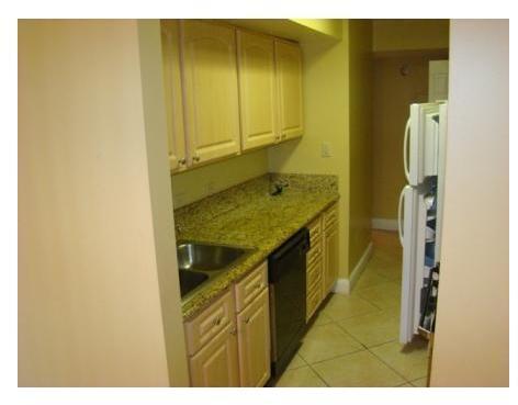 15320 Southwest 106th Terrace, Unit 1122 Miami, FL 33196 - Photo 4 of 9