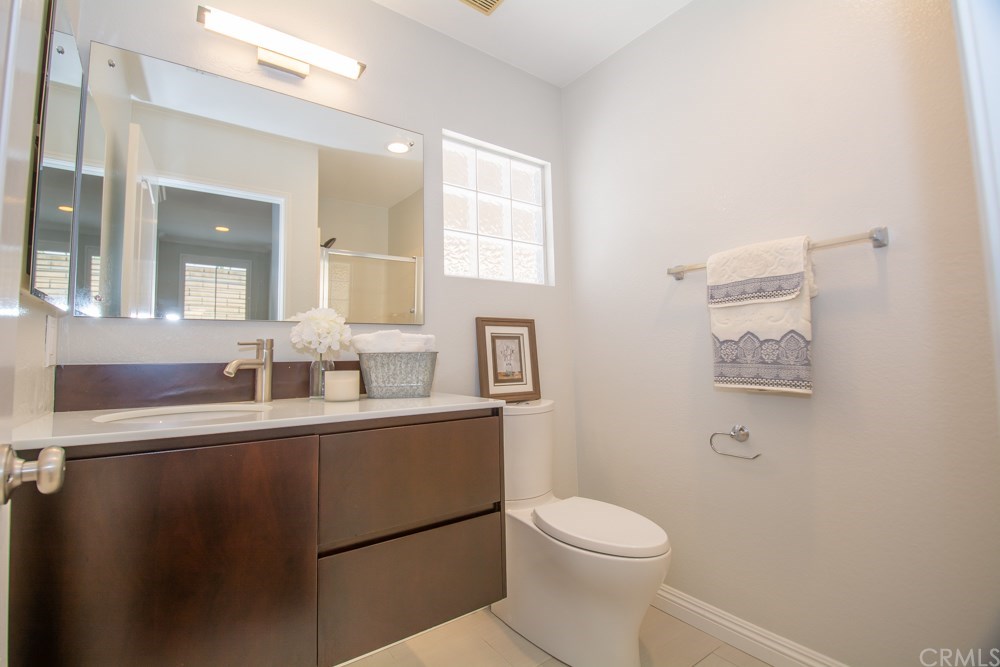 206 Laurel Avenue Brea, CA 92821 - Photo 9 of 32