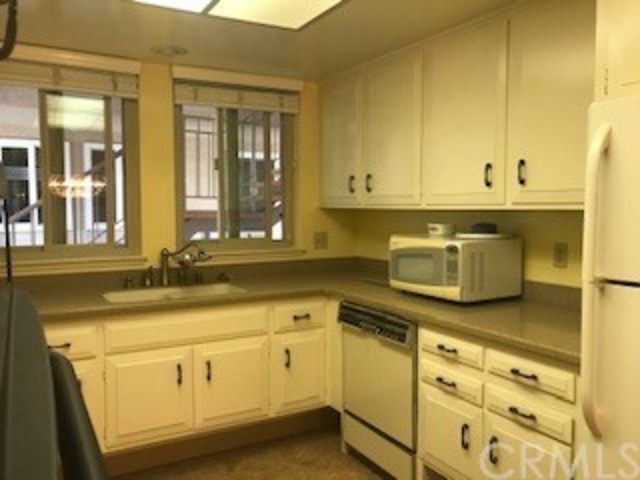 $236,000 | 13400 Del Monte Drive, Unit 1D, Seal Beach, CA 90740