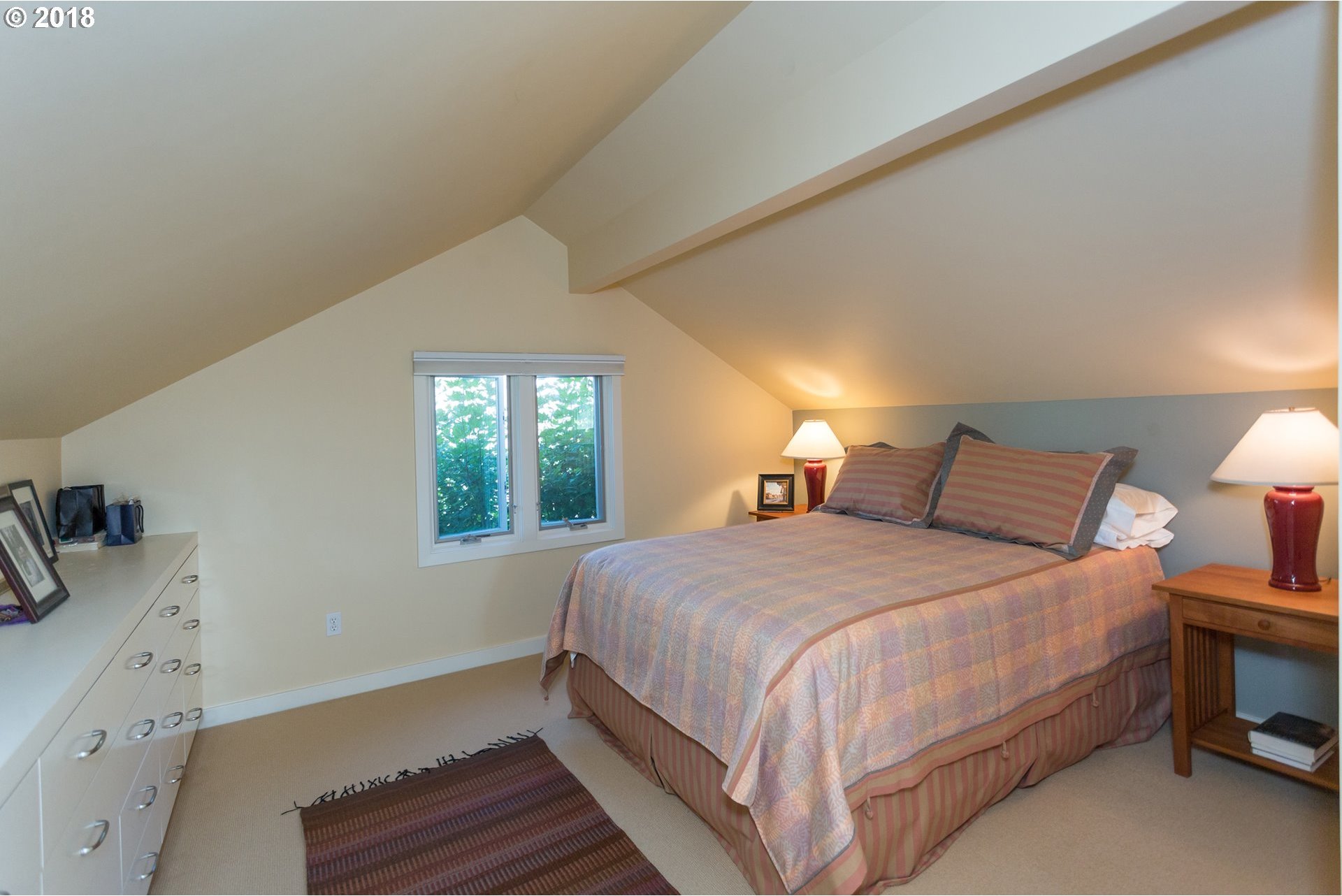 127 Southwest Hamilton Street Portland, OR 97239 - Photo 13 of 25 Gallery Image 13
