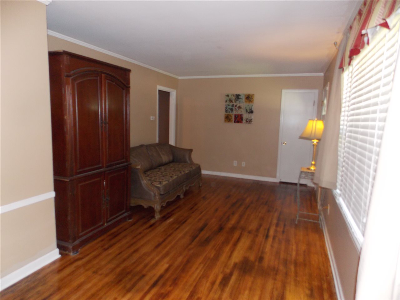 1586 Marcia Road Memphis, TN 38117 - Photo 8 of 19