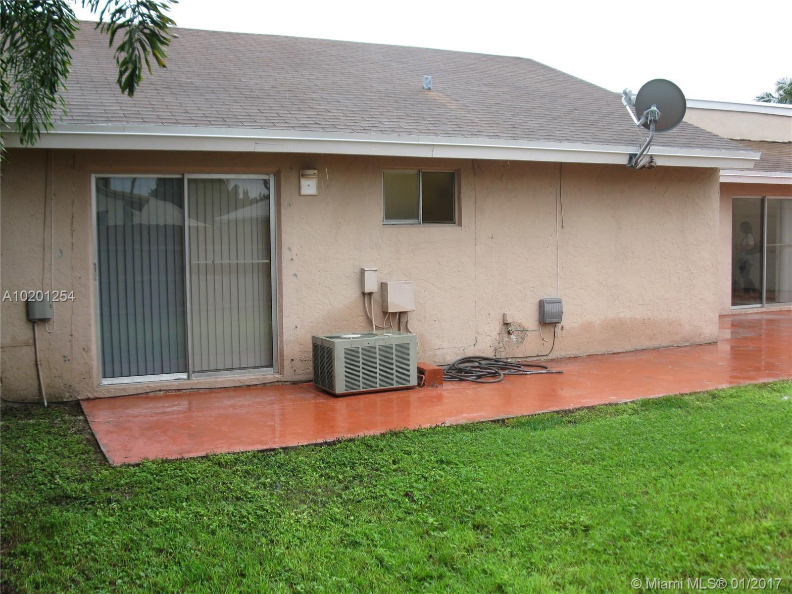 21021 Southwest 124th Ave Road Miami, FL 33177 - Photo 23 of 25