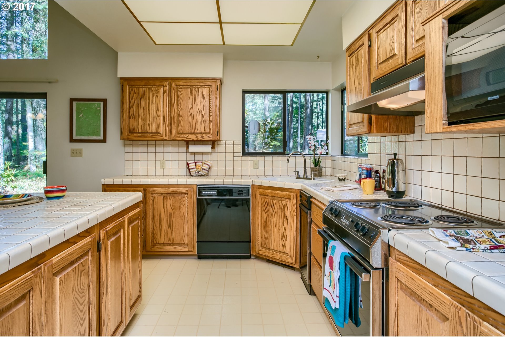 11641 Upper Cow Creek Road Azalea, OR 97410 - Photo 13 of 23 Gallery Image 13
