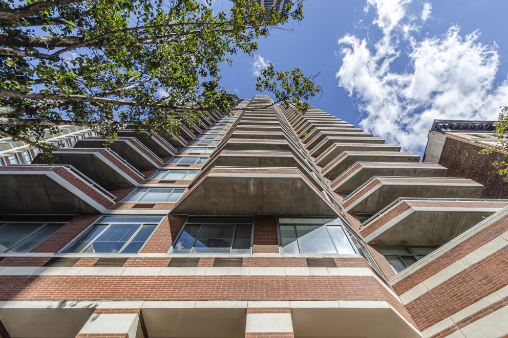 The Dunhill 401 E 84th St, Manhattan, NY 10028 - Photo 3 of 3