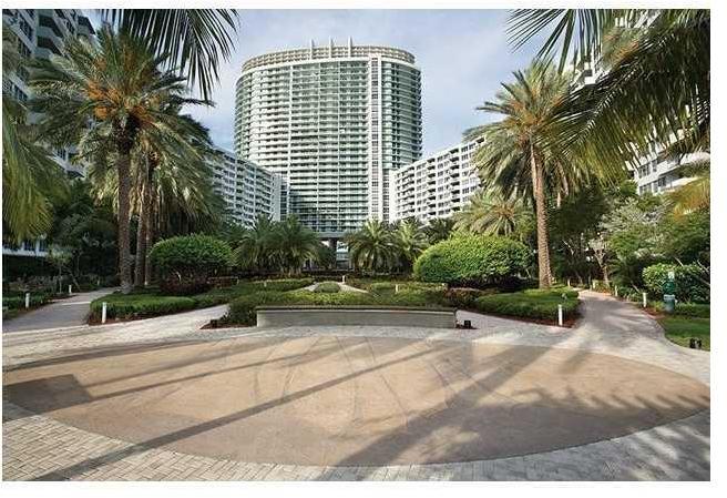 1500 Bay Road, Unit 1510S Miami Beach, FL 33139 - Photo 21 of 23