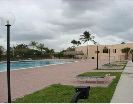 8540 Southwest 133rd Avenue Road, Unit 308 Miami, FL 33183 - Photo 7 of 8 Gallery Image 7