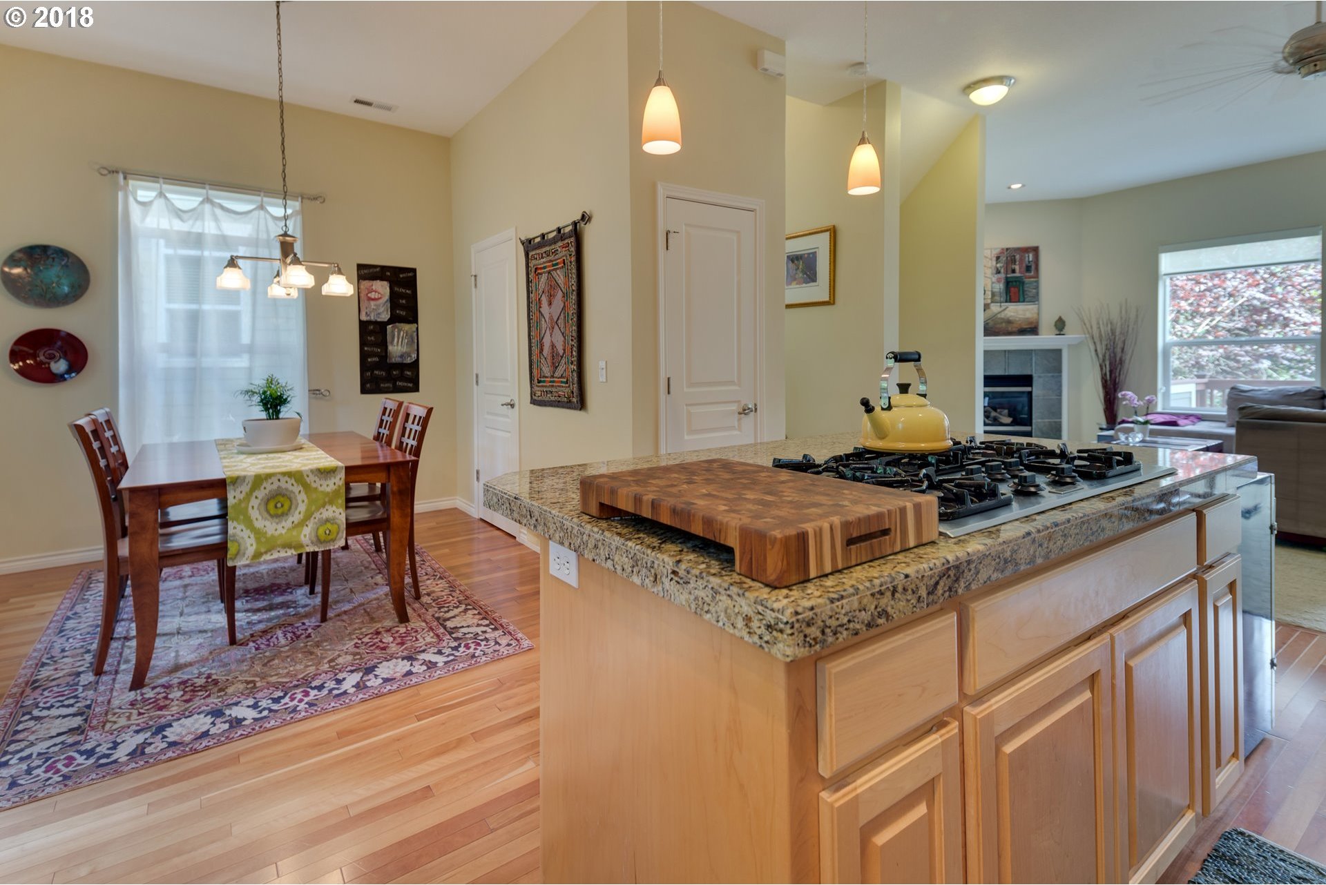8432 Southwest Oleson Road Portland, OR 97223 - Photo 8 of 32 Gallery Image 8