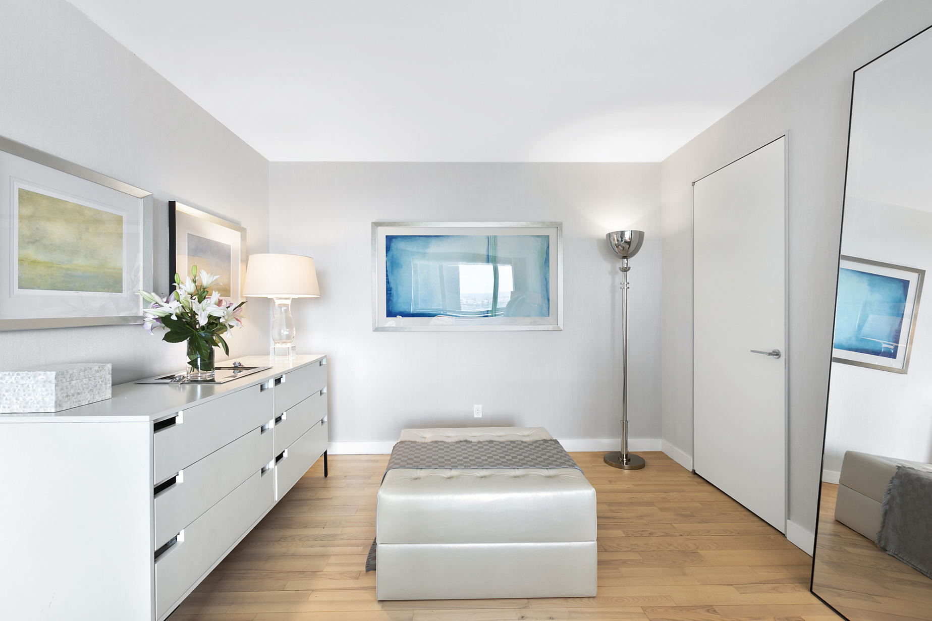 322 West 57th Street, Unit 45B Manhattan, NY 10019 - Photo 9 of 24