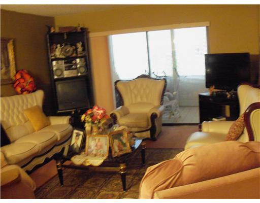 200 Gate Road, Unit 108 Hollywood, FL 33024 - Photo 6 of 18