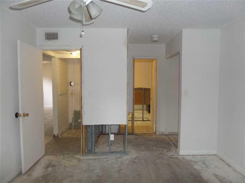 3396 Foxcroft Road, Unit 115 Miramar, FL 33025 - Photo 21 of 24