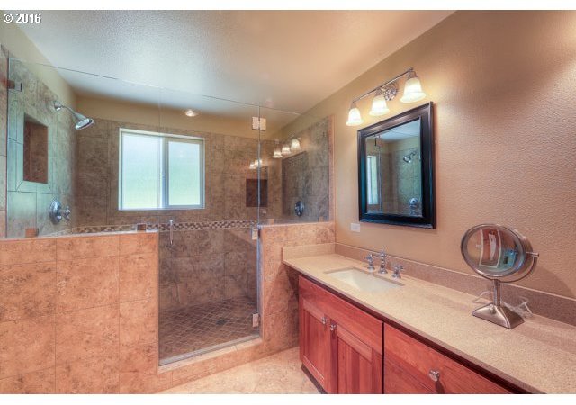 307 Saddle Road Amboy, WA 98601 - Photo 24 of 26 Gallery Image 24