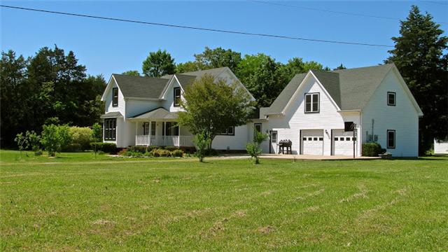 4323 Pyles Road Chapel Hill, TN 37034 - Photo 21 of 30 View of home as it sets on the property. This view is face North West.