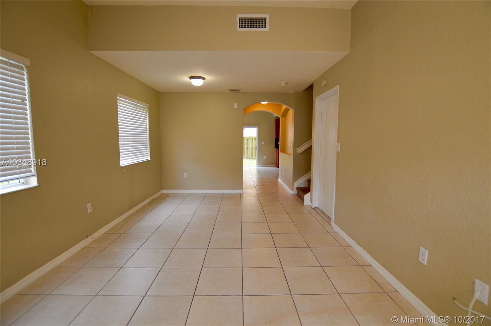 8902 Southwest 220th Street Cutler Bay, FL 33190 - Photo 5 of 30