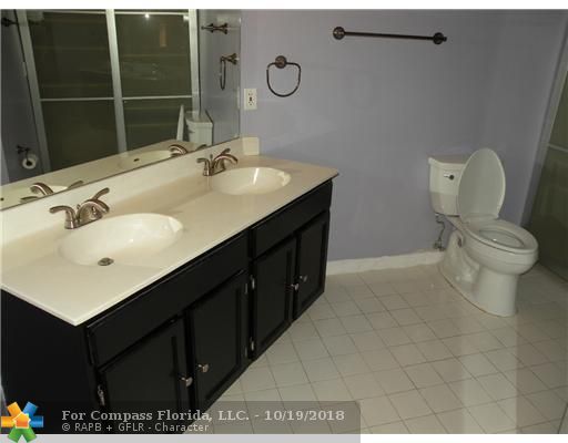 Tropical Lakes Delray Beach, FL 33484 - Photo 5 of 5