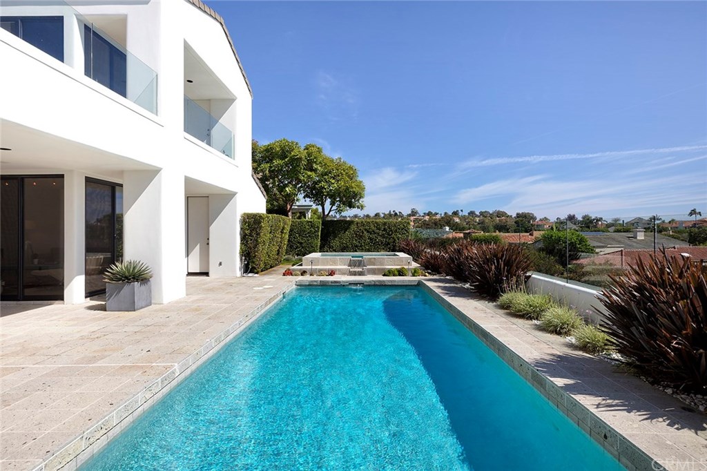 27 Gavina Dana Point, CA 92629 - Photo 44 of 55