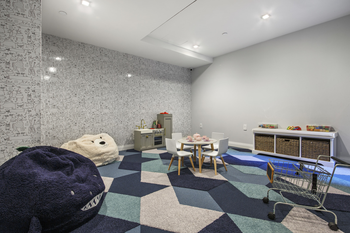 350 West 71st Street, Unit PHA Manhattan, NY 10023 - Photo 16 of 19