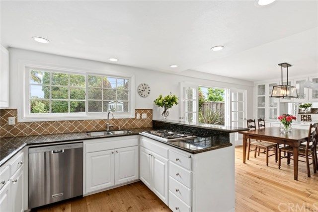 $1,510,000 | 284 Sherwood Street, Costa Mesa, CA 92627